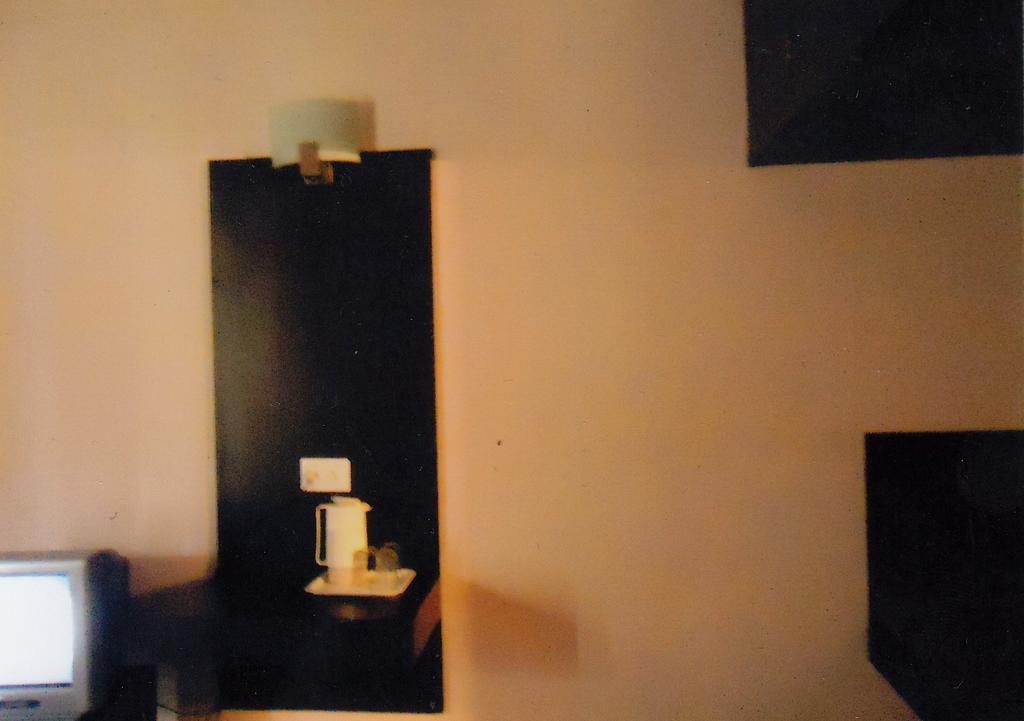 Hotel New Rajdarshan Madikeri Kültér fotó