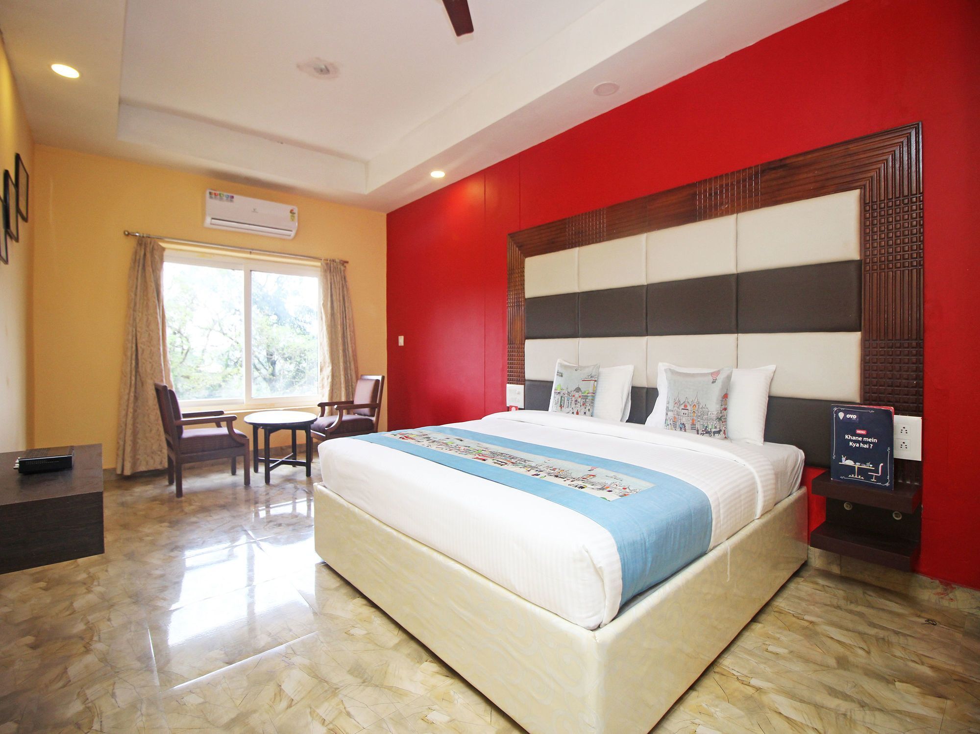 Hotel New Rajdarshan Madikeri Kültér fotó